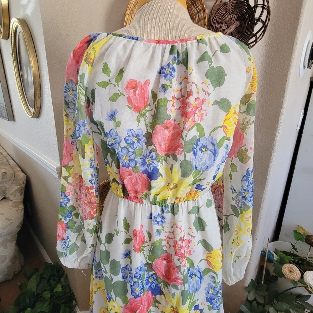 Avalon Classic Vintage Floral Long Sleeve Maxi Dress - Picture 7 of 16